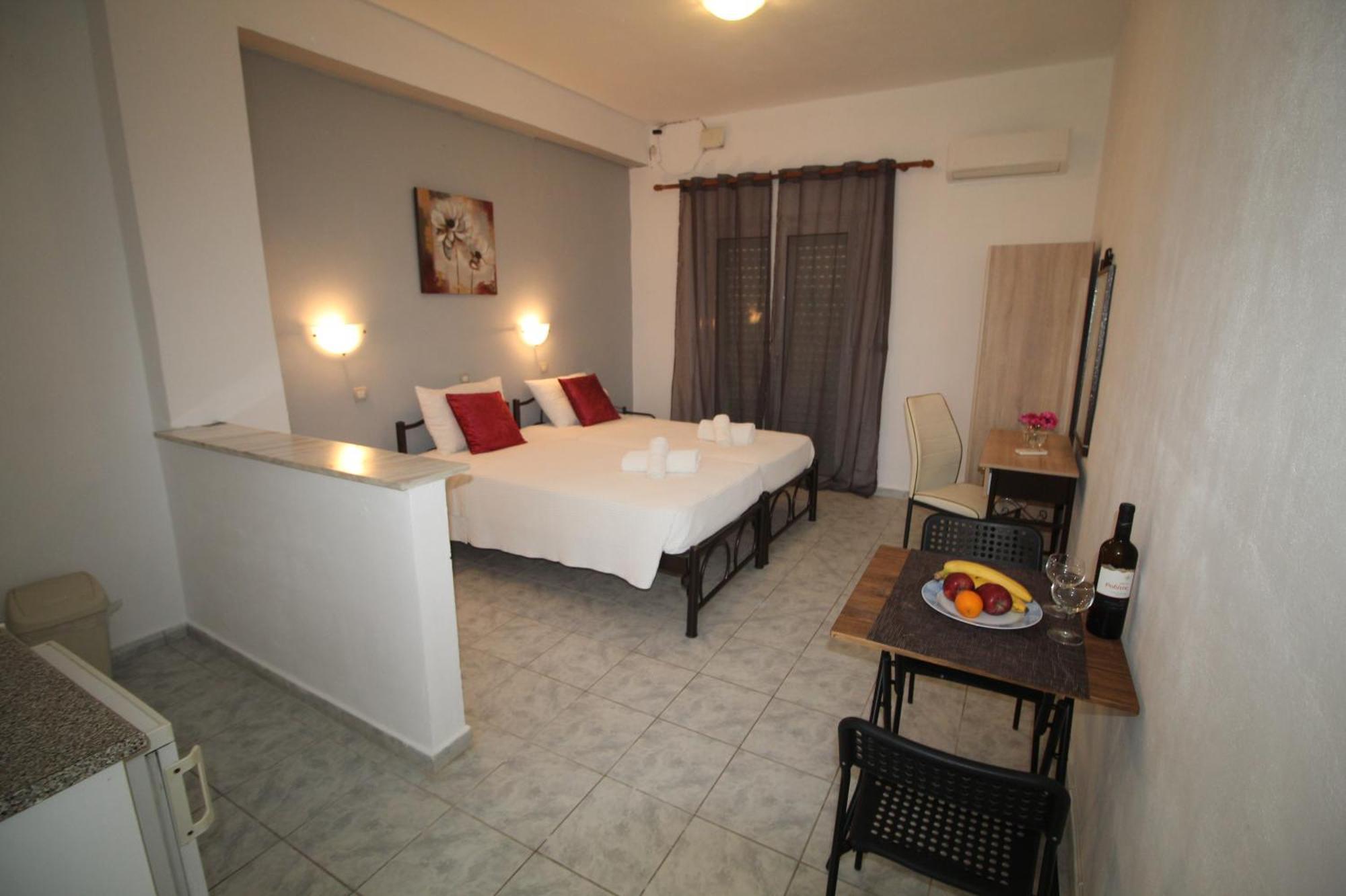Tony'S Apartments Ágios Geórgios Extérieur photo
