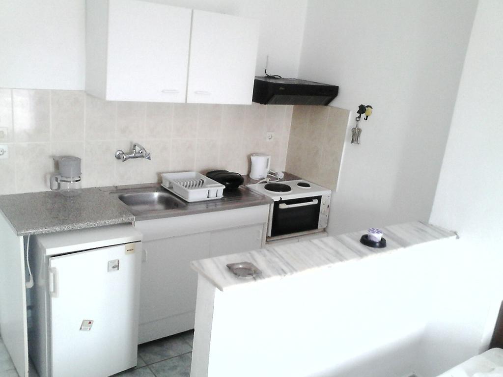 Tony'S Apartments Ágios Geórgios Extérieur photo